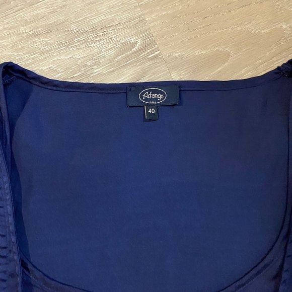 Women's Arfango 1902 Sleeveless 2 layer Blouse. Blue. EU 40. US L. Resortwear. - Picture 6 of 10